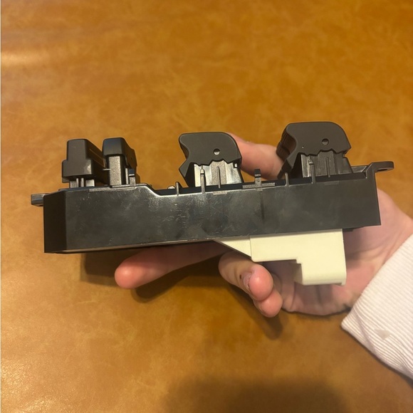 Master Driver Side Window Door Power Control Switch for 2007-2021 Toyota Tundra - Picture 4 of 11